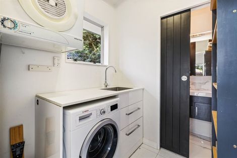 Photo of property in 31 Sumnervale Drive, Sumner, Christchurch, 8081