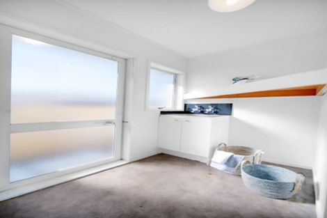 Photo of property in 1/62 Walworth Avenue, Pakuranga Heights, Auckland, 2010