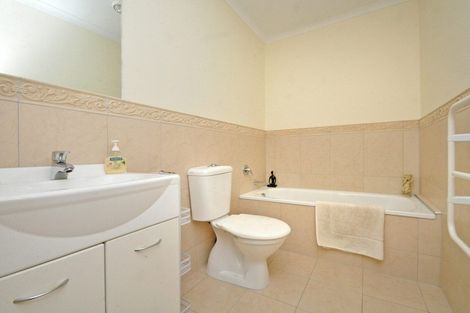 Photo of property in 231 Alec Craig Way, Gulf Harbour, Whangaparaoa, 0930