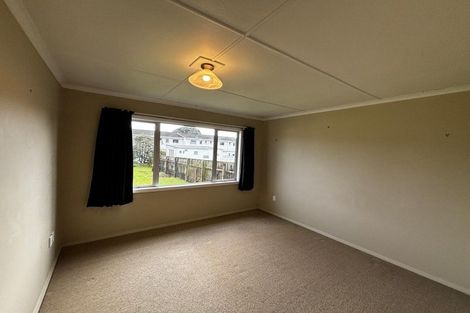 Photo of property in 4 Maranui Street, Welbourn, New Plymouth, 4310