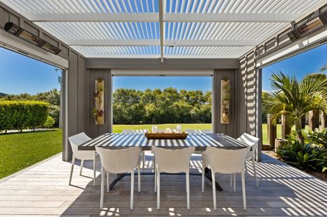 Photo of property in 265 Forestry Road, Waitoki, Kaukapakapa, 0871