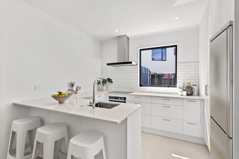 Photo of property in 16 Hema Road, Hobsonville, Auckland, 0616