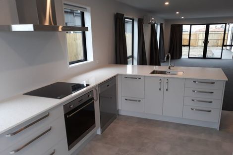 Photo of property in 16 Perendale Street, Belfast, Christchurch, 8051