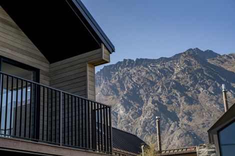 Photo of property in 45a Mcadam Drive, Jacks Point, Queenstown, 9371