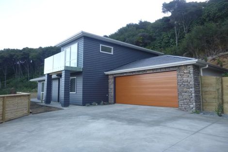 Photo of property in 23c Karamea Grove, Wainuiomata, Lower Hutt, 5014