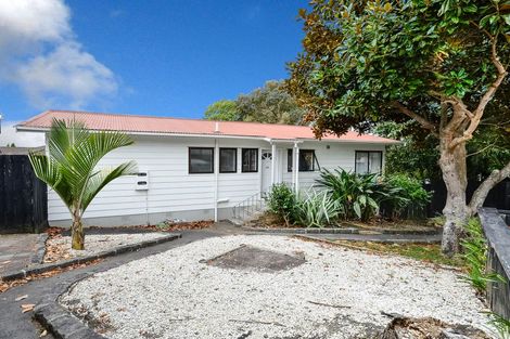 Photo of property in 49 Triangle Road, Massey, Auckland, 0614