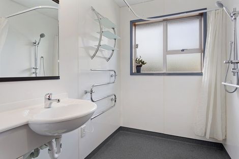 Photo of property in 18 Seadown Crescent, Amberley, 7410