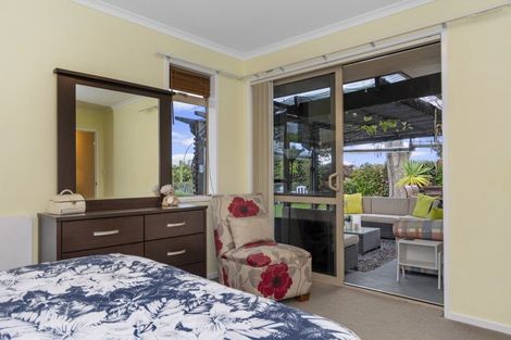 Photo of property in 10 Haden Place, Omokoroa, 3114