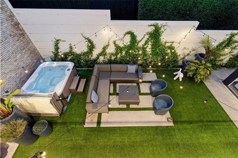 Photo of property in 222 Hurstmere Road, Takapuna, Auckland, 0622