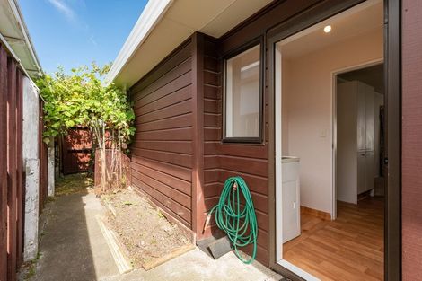 Photo of property in 25b Kemp Street, Kilbirnie, Wellington, 6022