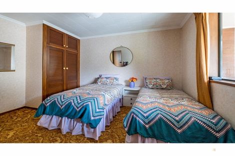 Photo of property in 19 Smith Street, Waimate, 7924