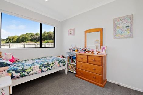 Photo of property in 3 Magnolia Lane, Kaukapakapa, Helensville, 0875