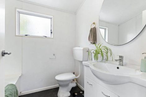 Photo of property in 8/21 Islington Street, Trentham, Upper Hutt, 5018