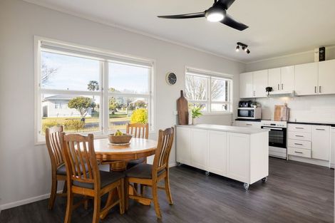 Photo of property in 203 Warburton Crescent, Te Awamutu, 3800