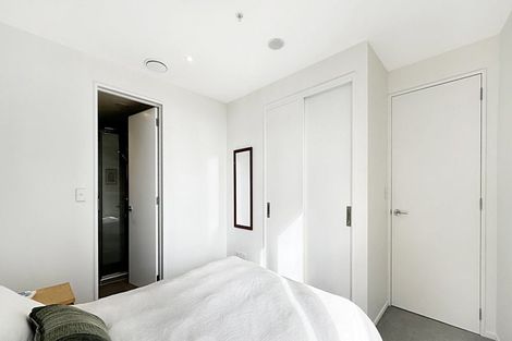 Photo of property in 401/1 Buscomb Avenue, Henderson, Auckland, 0610