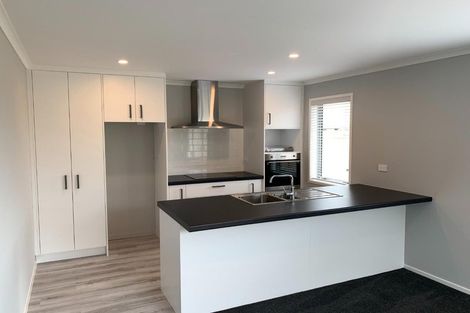 Photo of property in 74 Pasture Way, Papamoa, 3118