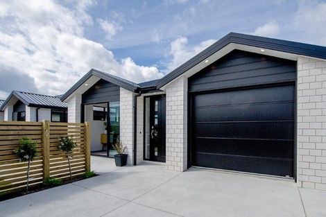 Photo of property in 5a Church Street, Mosgiel, 9024