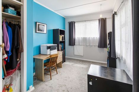 Photo of property in 35 Grey Street, College Estate, Whanganui, 4500