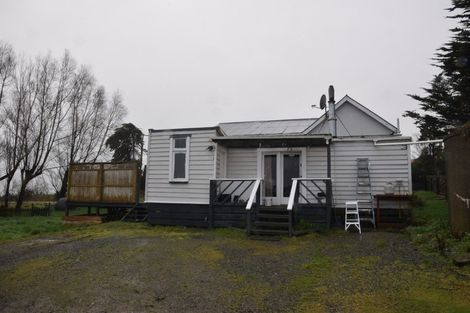 Photo of property in 235 Wallacetown Lorneville Highway, Underwood, Invercargill, 9874