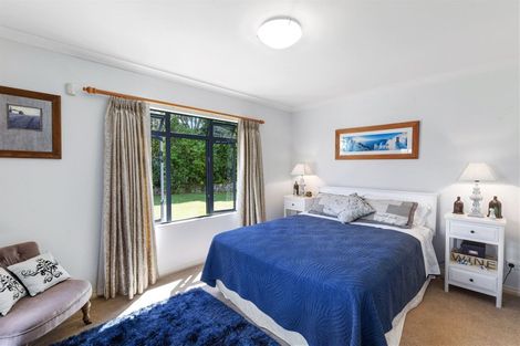 Photo of property in 64 Muhunoa Road West, Ohau, Levin, 5570