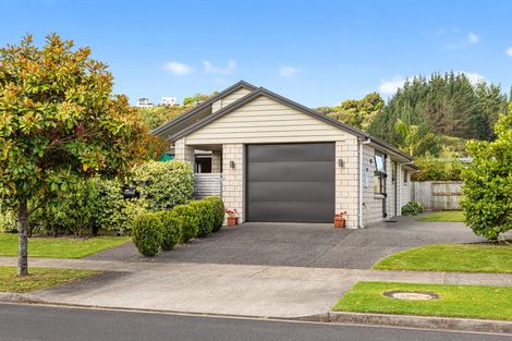 Photo of property in 4 Saint Pauls Drive, Brookfield, Tauranga, 3110