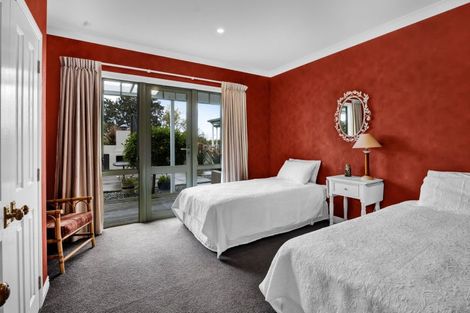 Photo of property in 484 Corbett Road, Lepperton, New Plymouth, 4373