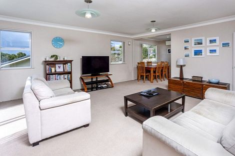 Photo of property in 121 Moore Street, Hillcrest, Auckland, 0627