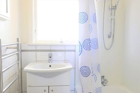 Photo of property in 4/54a Northboro Road, Belmont, Auckland, 0622