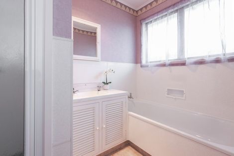 Photo of property in 1/211 Ikanui Road, Frimley, Hastings, 4120