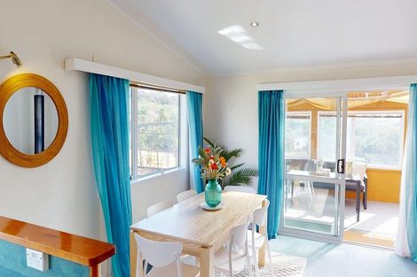 Photo of property in 2 Barclay Grove, Hokio Beach, Levin, 5571