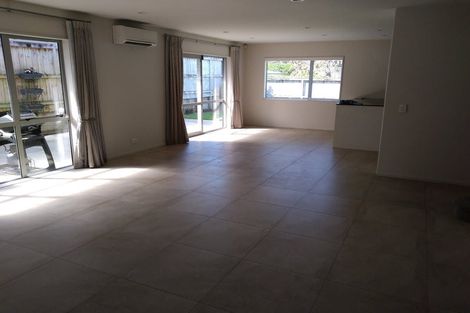 Photo of property in 7 Pickaberry Avenue, Karaka, Papakura, 2113