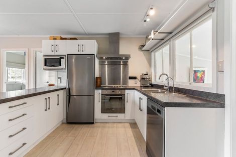 Photo of property in 103 Bellona Road, Whangamata, 3620