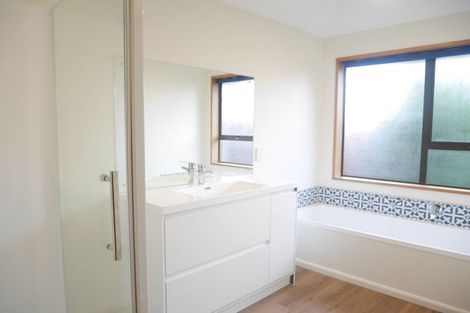 Photo of property in 89 Hawthornden Road, Avonhead, Christchurch, 8042