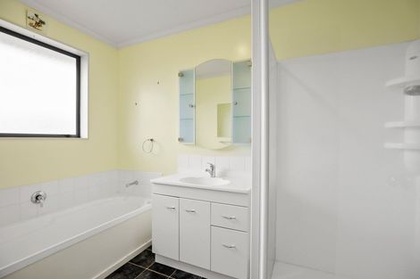 Photo of property in 17 Rochester Place, Nawton, Hamilton, 3200