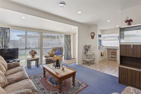 Photo of property in Rivertown Villas, 150 Williams Street, Kaiapoi, 7630