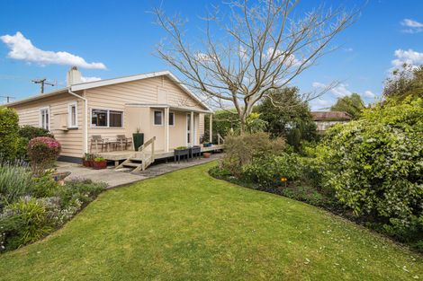 Photo of property in 2 Henry Street, Kensington, Whangarei, 0112
