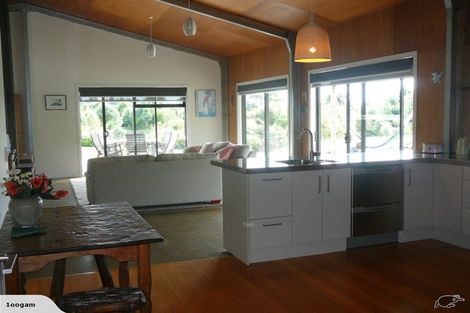 Photo of property in 515 Hurford Road, Hurford, New Plymouth, 4374