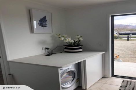 Photo of property in 46 Perriam Place, Mount Pisa, Cromwell, 9383