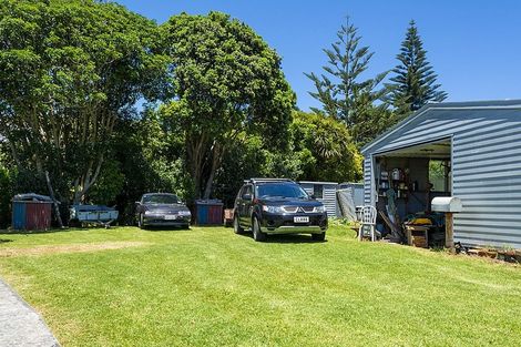 Photo of property in 10 Eton Place, Spotswood, New Plymouth, 4310