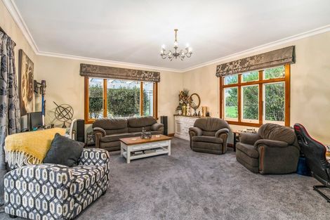 Photo of property in 1070 Queen Street East, Levin, 5510