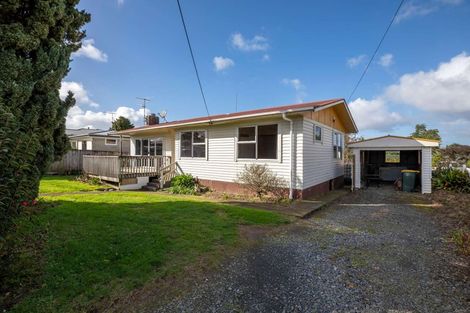 Photo of property in 17 France Street, Waiuku, 2123