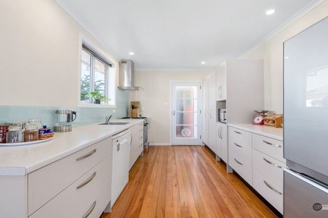 Photo of property in 51 Golders Road, Elderslea, Upper Hutt, 5018