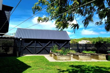 Photo of property in 10 Virginia Grove, Brooklyn, Wellington, 6021