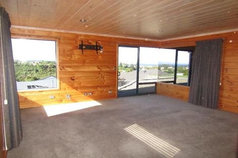 Photo of property in 1/4 Julies Way, Rangatira Park, Taupo, 3330
