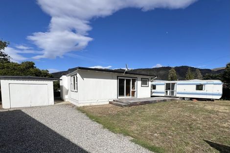 Photo of property in 33 Fache Street, Clyde, 9330