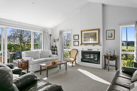 Photo of property in 1 Noumea Drive, Rangatira Park, Taupo, 3330