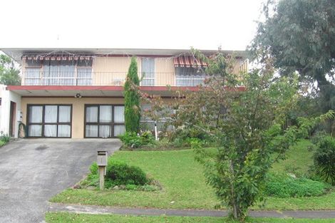 Photo of property in 1 Treeway, Sunnyhills, Auckland, 2010