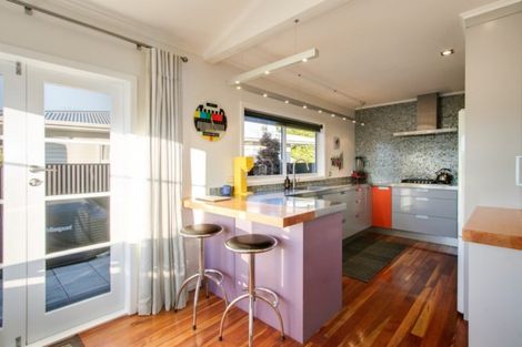 Photo of property in 6 Todd Street, Napier South, Napier, 4110