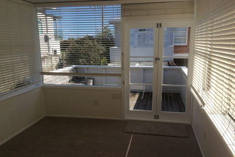 Photo of property in 35 Kitchener Road, Takapuna, Auckland, 0622