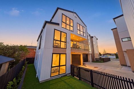 Photo of property in 8b Stanley Avenue, Milford, Auckland, 0620